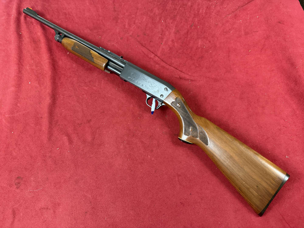 Ithaca Model 37 DEERSLAYER 20Ga. NO RESRVE-img-1