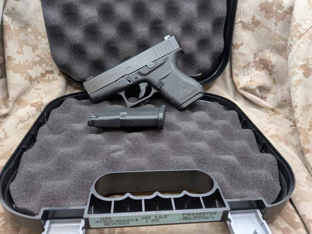 Glock 43 9MM Slimline G43 Police Trade In USED Night Sights-img-0