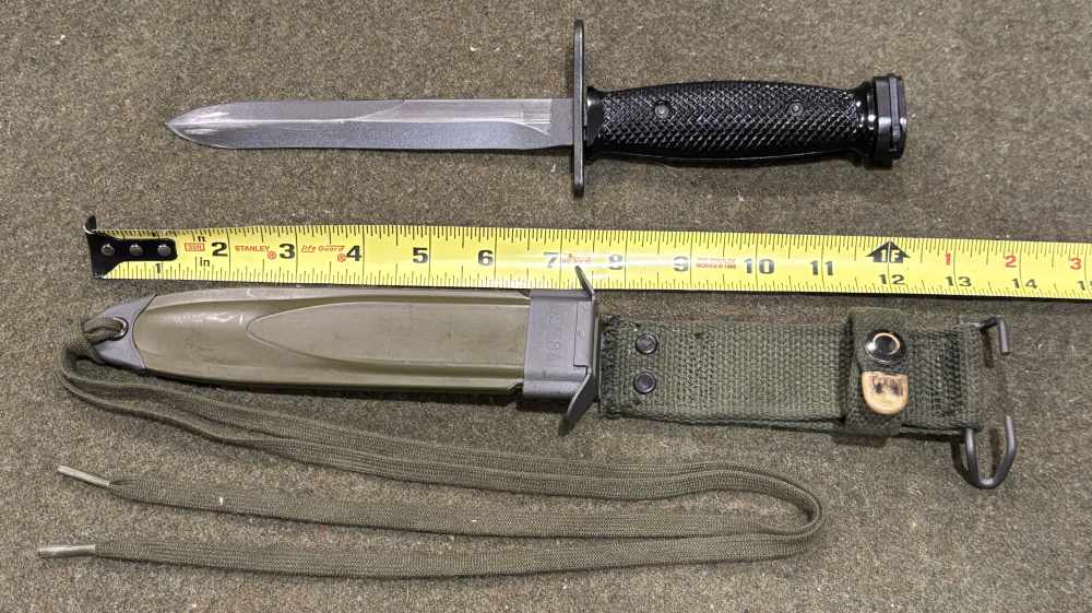 Vietnam Era USGI M16 M7 BOC Bayonet and M8A1 PWH Scabbard - Very Good-img-0