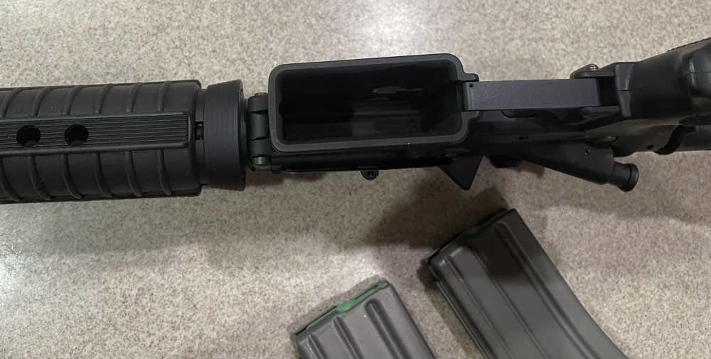 Bushmaster AR-15 XM15-E2S M4 A2 Upper M4 Stock A2 16" HBAR Barrel -Unfired -img-9
