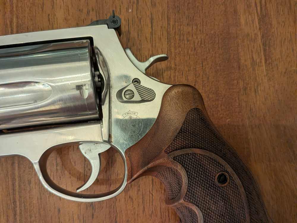 Smith & Wesson 460V XVR – .460 S&W Magnum – 5" Comp-img-14