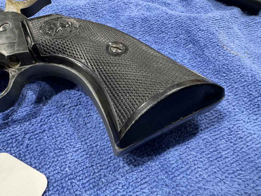 EIG REVOLVER 22 LR - RUSTY - INOPERABLE - NEEDS TO BE REPAIRED (J-1)-img-9