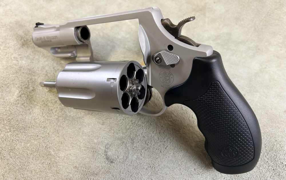 Smith & Wesson Governor 45 Colt / 410 G 2.5" BBL *NEW*-img-2
