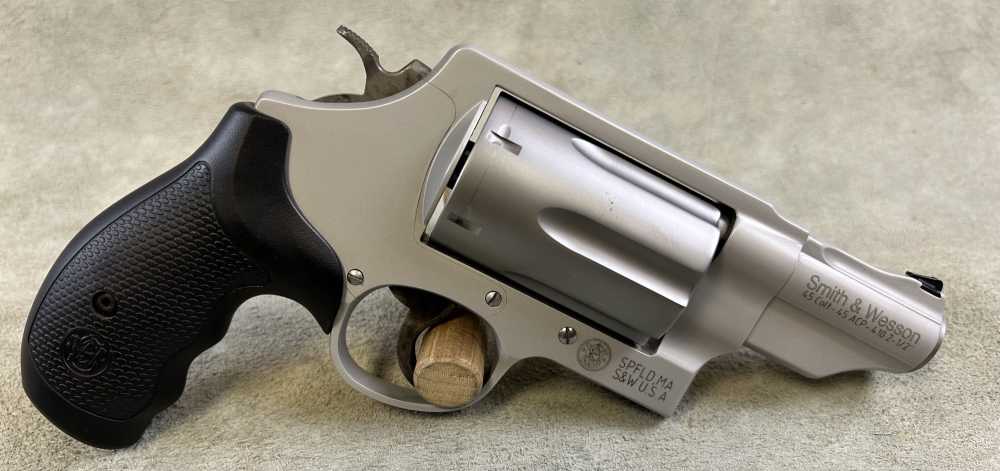 Smith & Wesson Governor 45 Colt / 410 G 2.5" BBL *NEW*-img-1