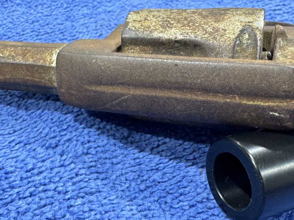 RUSTY REVOLVER UNKNOWN MAKER - ROUGHLY 22 CAL - GOOD FOR PARTS MAYBE (J-3)-img-5