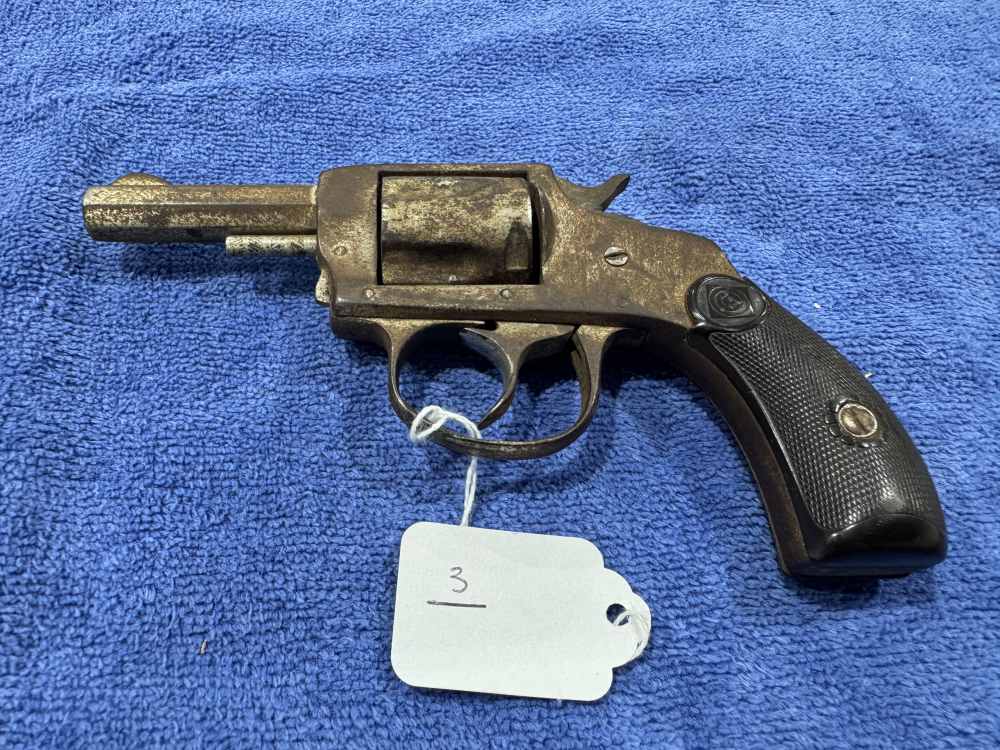 RUSTY REVOLVER UNKNOWN MAKER - ROUGHLY 22 CAL - GOOD FOR PARTS MAYBE (J-3)-img-11