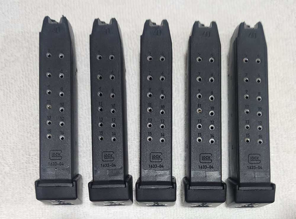 New Glock 22 Magazines w/ Glock +2 floorplates (Auction is for 1)-img-0