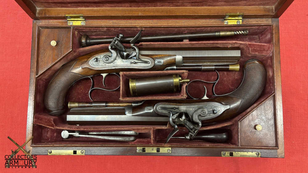 Cased Set Of Large Bore Scottish Flintlock Officer’s Pistols By Daniel Ross-img-1