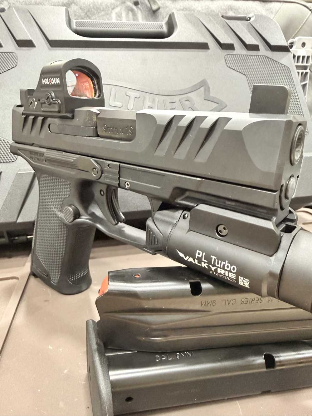 NEW Never fired Walther PDP F-Series 4" Holosun 507C Olight DPM Tri + 3 mag-img-12