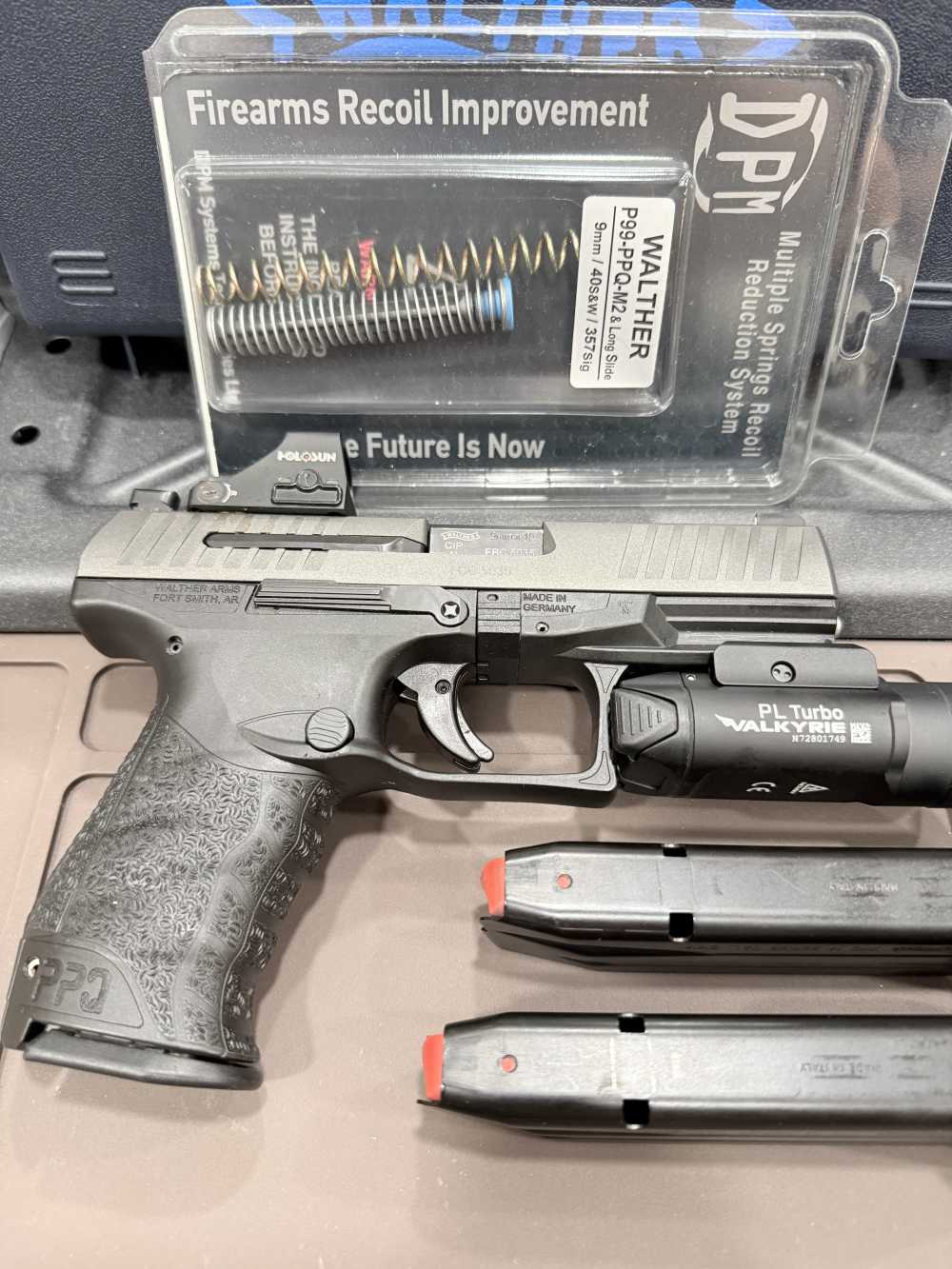 Walther PPQ-M2 Grey Cerakote Optic-Cut Holosun 507K Olight DPM Night Sights-img-18