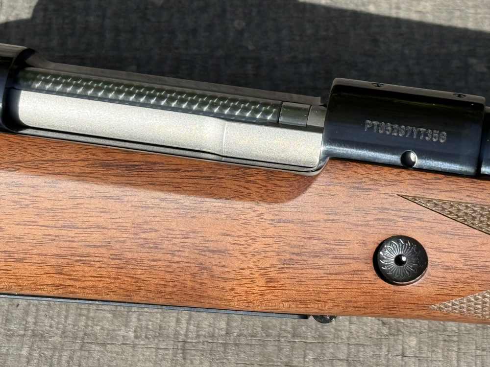 Winchester M 70 Alaskan 375 H&H bolt action  UPC# 048702002557-img-14