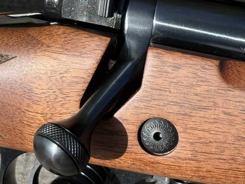 Winchester M 70 Alaskan 375 H&H bolt action  UPC# 048702002557-img-17