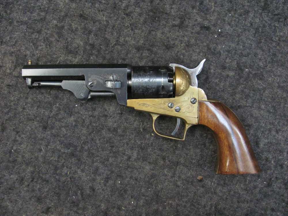 Vintage 1970's Engraved  Colt Pocket 31 Percussion FIE Italian -img-30