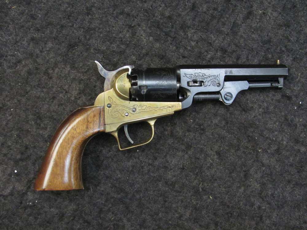 Vintage 1970's Engraved  Colt Pocket 31 Percussion FIE Italian -img-23
