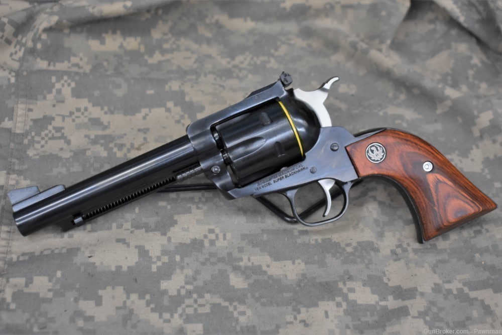 New Model Ruger Super Blackhawk in 44 Mag 5.5” barrel - NEW!-img-1