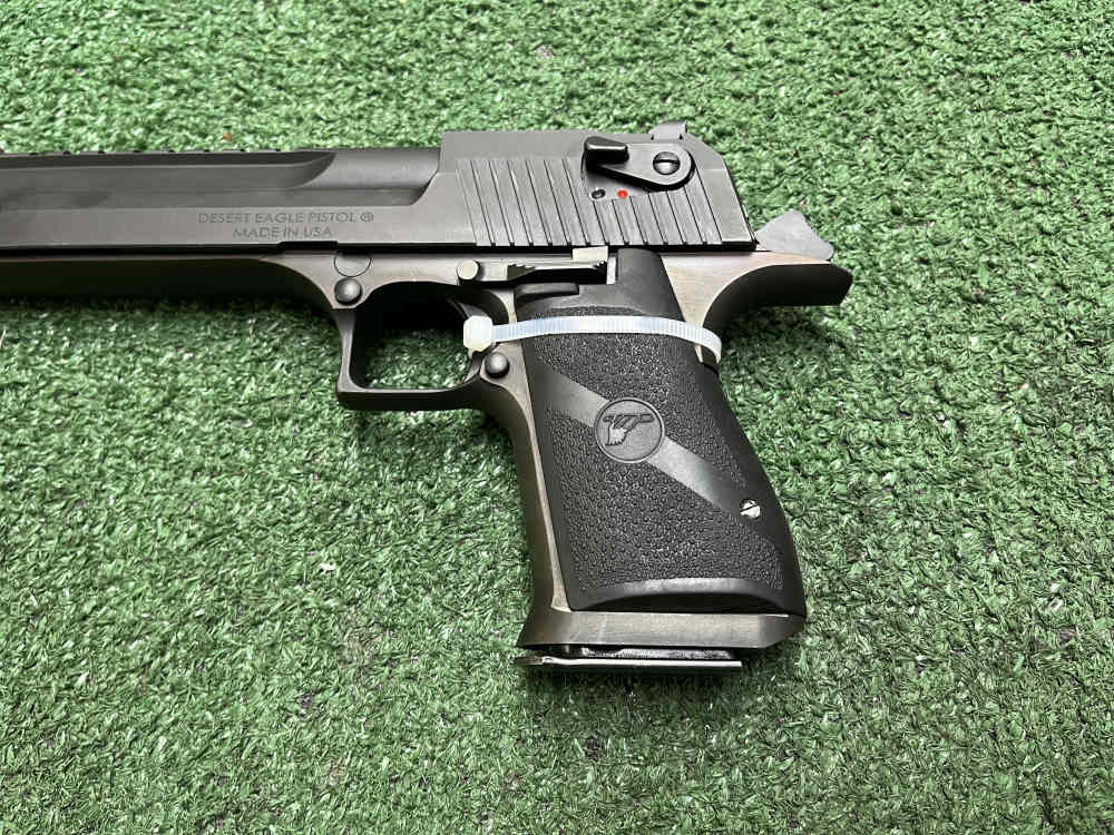 Magnum Research Desert Eagle 6" bbl .429 DE -img-4