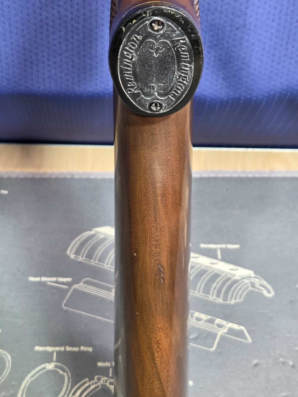 Remington Model Seven .223 Rem Bolt Action Rifle Wood Stock-img-22
