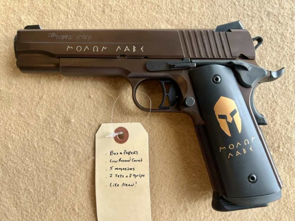 SIG SAUER 1911 MOLON LABE .45ACP - LIKE NEW!-img-1
