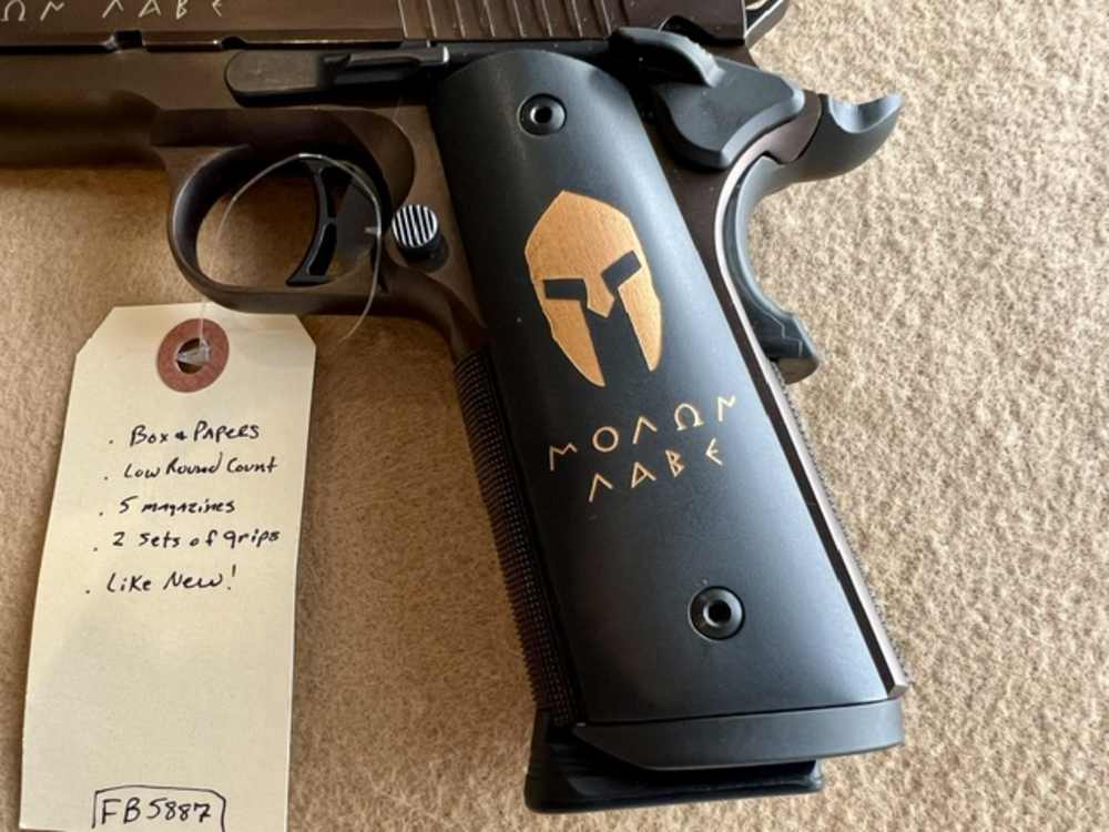 SIG SAUER 1911 MOLON LABE .45ACP - LIKE NEW!-img-5