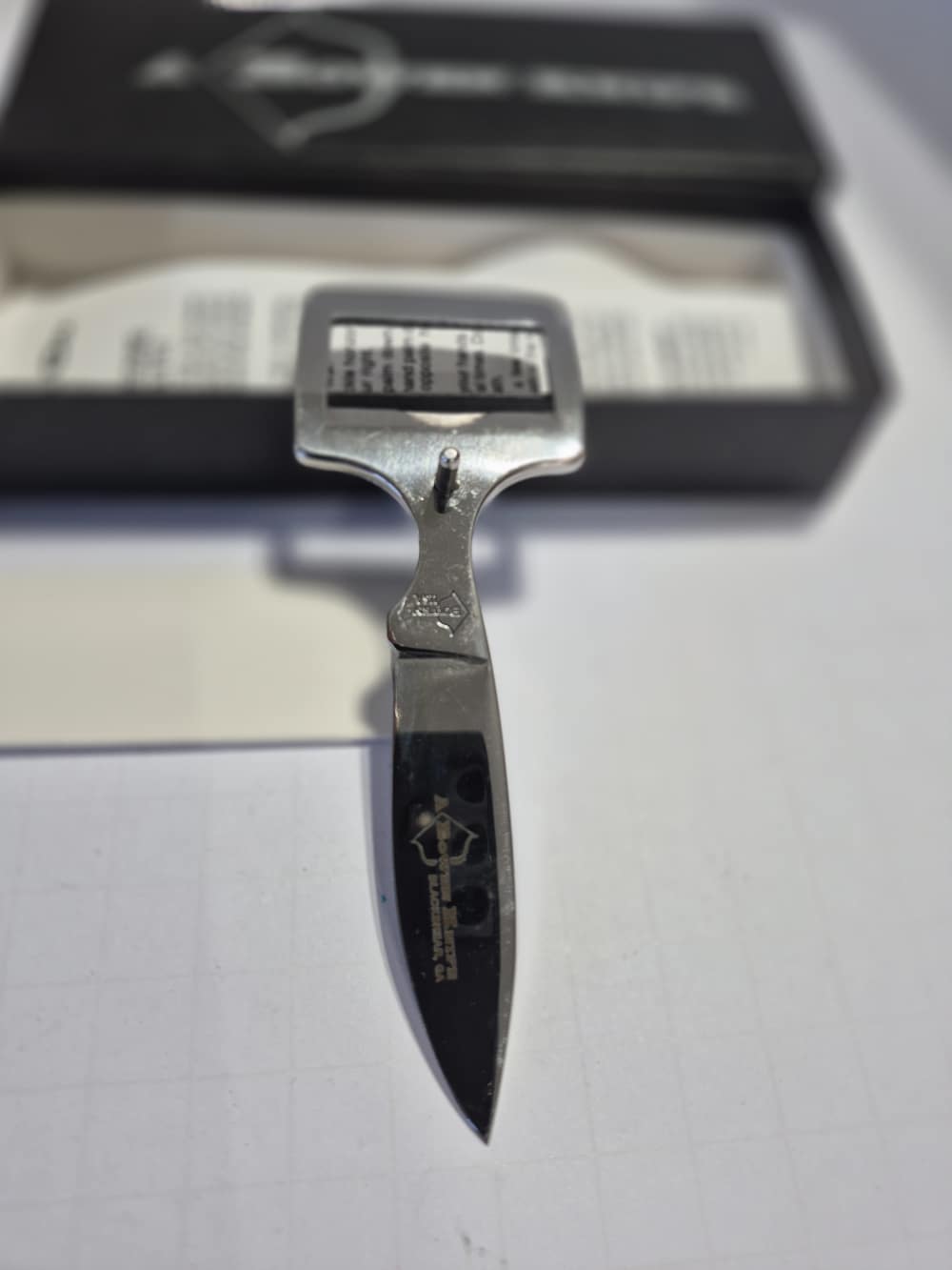 Bowen Survivor Belt Buckle Knife Single Edge Stainless-img-0