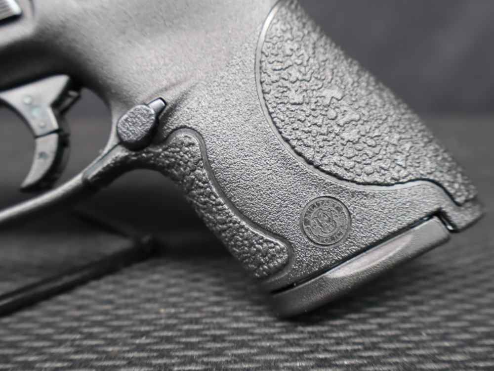 SMITH & WESSON M&P9 SHIELD MS 9MM S&W PENNY!-img-9