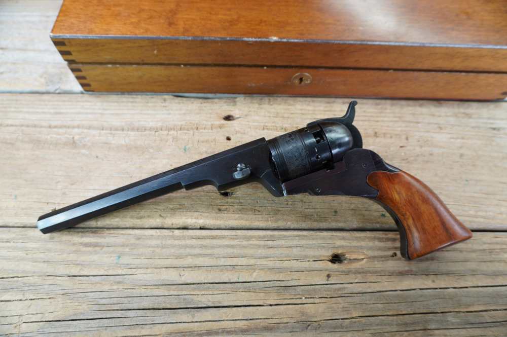 Colt 1836 Texas Paterson 7.5in w/ tools and accessories in display case -img-26