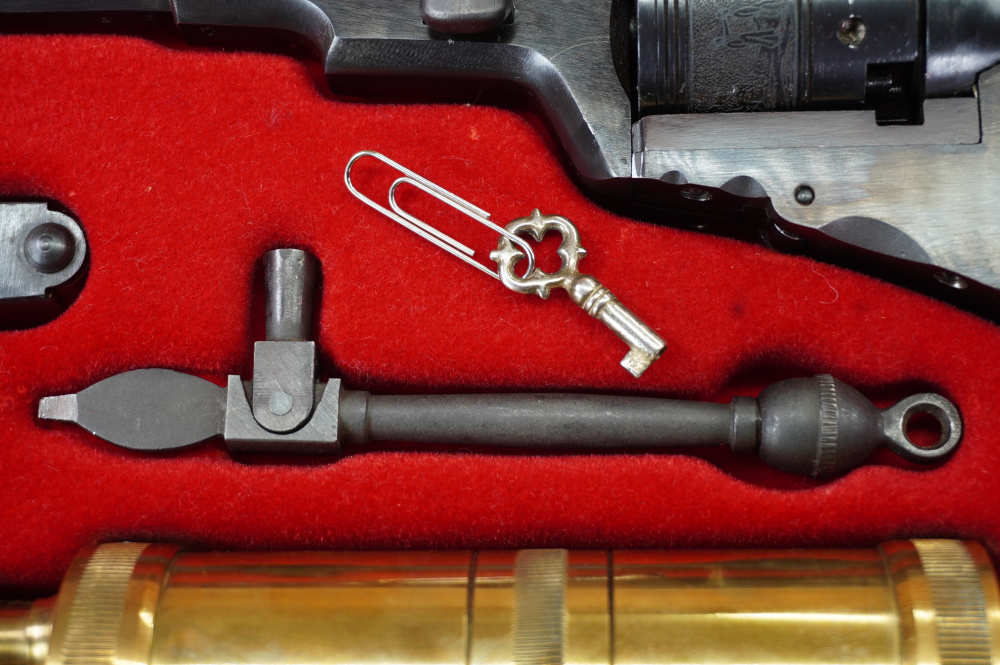 Colt 1836 Texas Paterson 7.5in w/ tools and accessories in display case -img-12