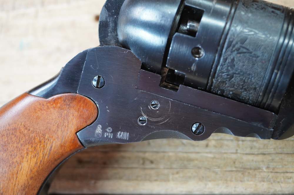 Colt 1836 Texas Paterson 7.5in w/ tools and accessories in display case -img-20