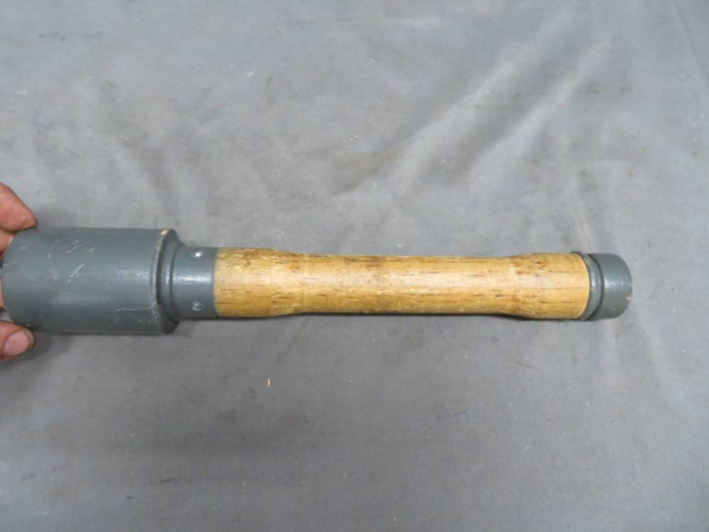 WOODEN REPLICA WWII GERMAN M24 STICK GRENADE-NICE PAINT-img-1