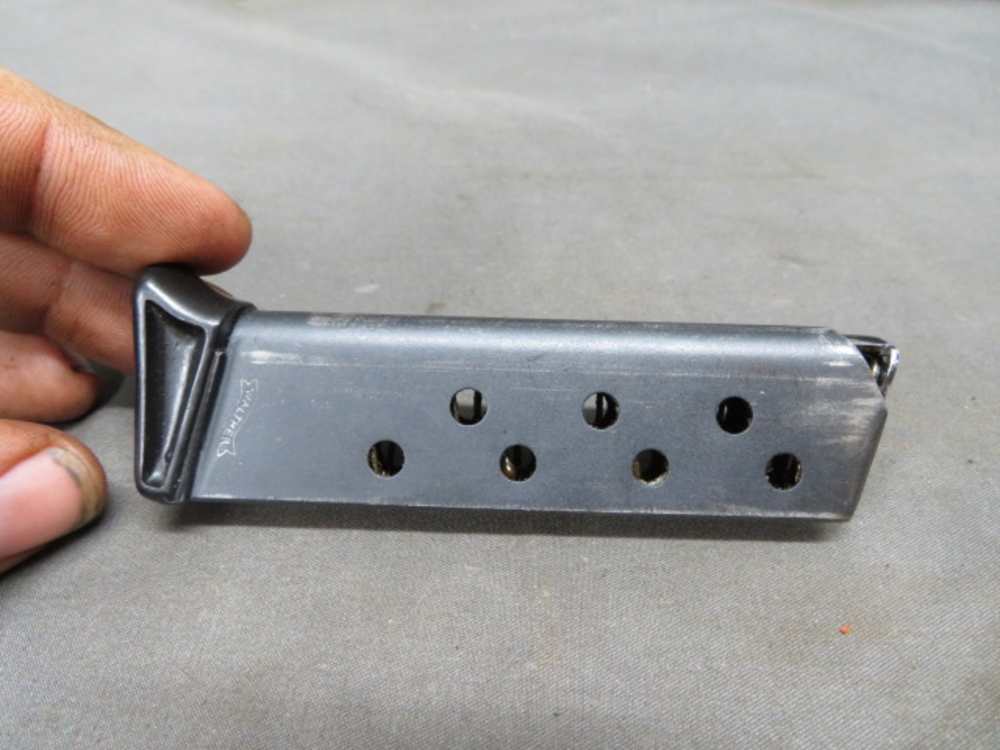 WWII GERMAN WALTHER PP PISTOL FINGER REST MAGAZINE-img-0