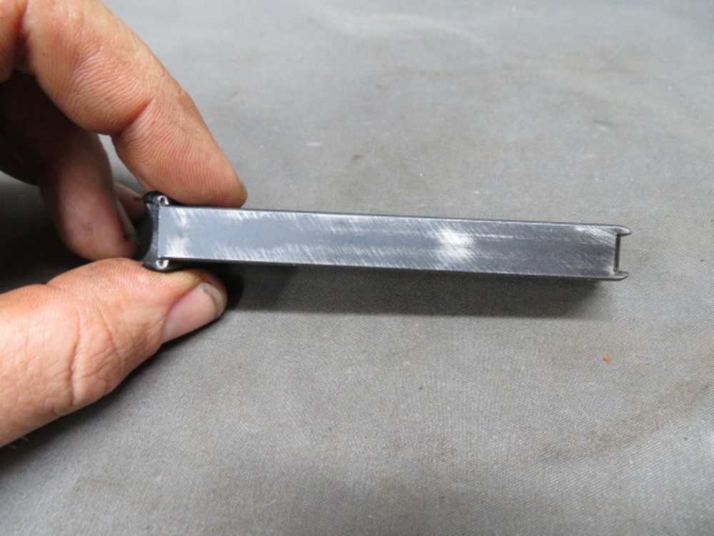 WWII GERMAN WALTHER PP PISTOL FINGER REST MAGAZINE-img-4