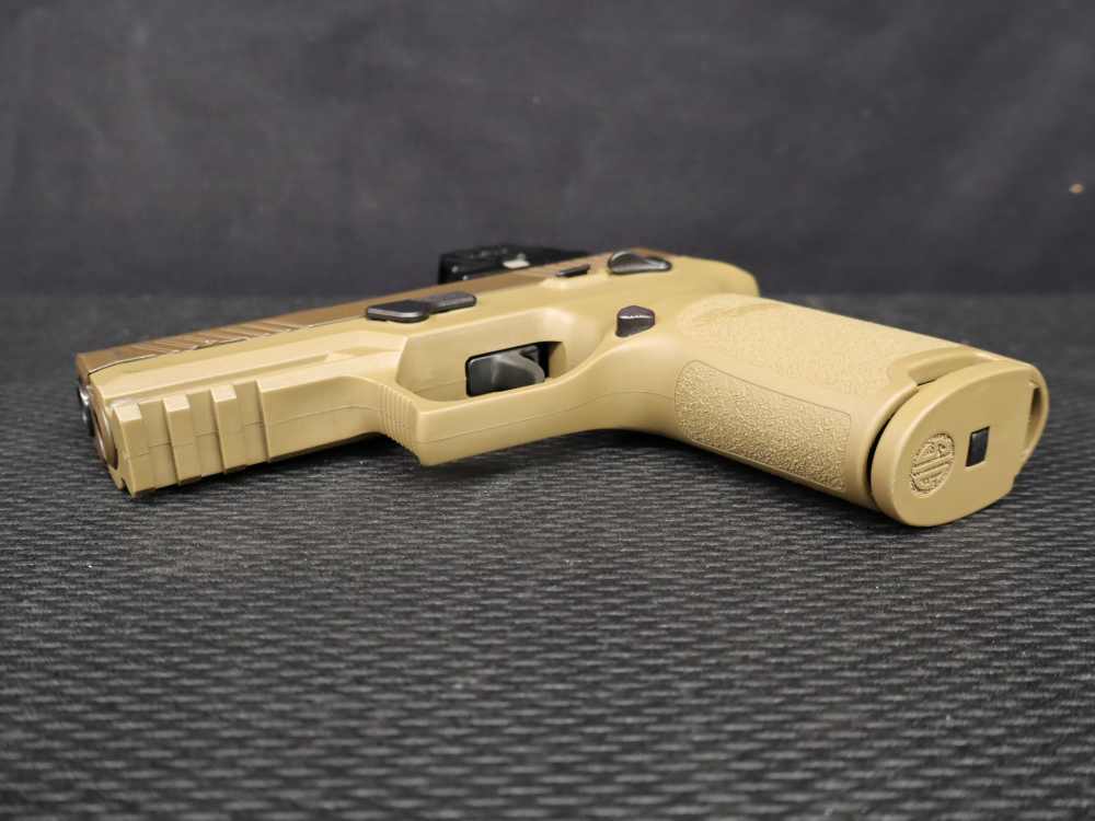 SIG SAUER P320 M18 9MMX19 W/ HOLOSUN SCS GREEN DOT SIG PENNY!-img-12