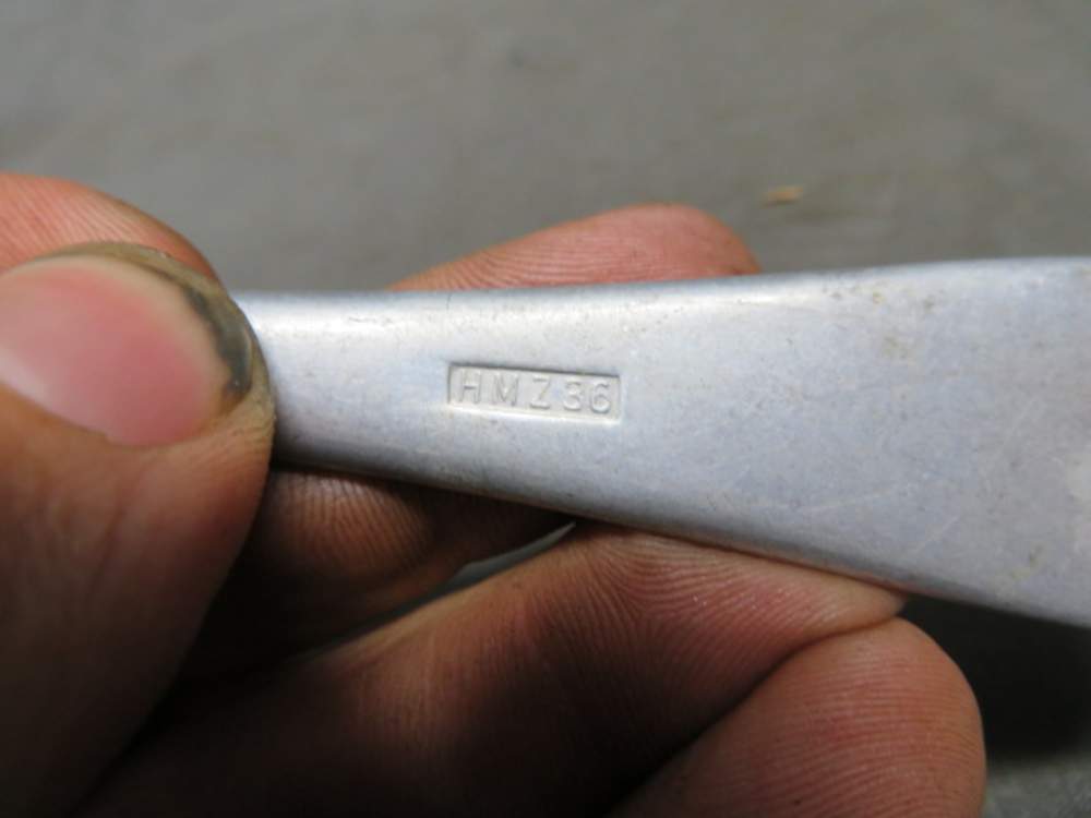 LOT-WWII GERMAN LUFTWAFFE MESS HALL FORK & SPOON-img-4