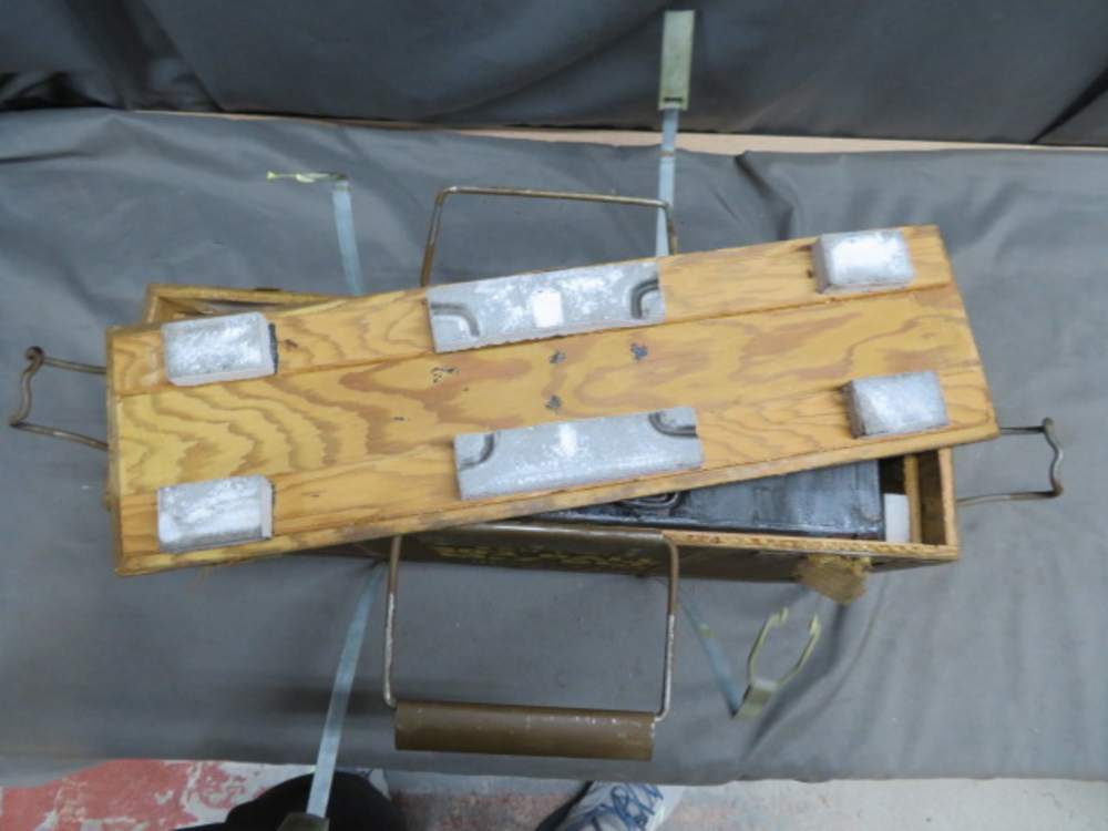 FULL CRATE WWII BRITISH .303 AMMO-1944-250 RDS ON VICKERS MG BELT-img-11