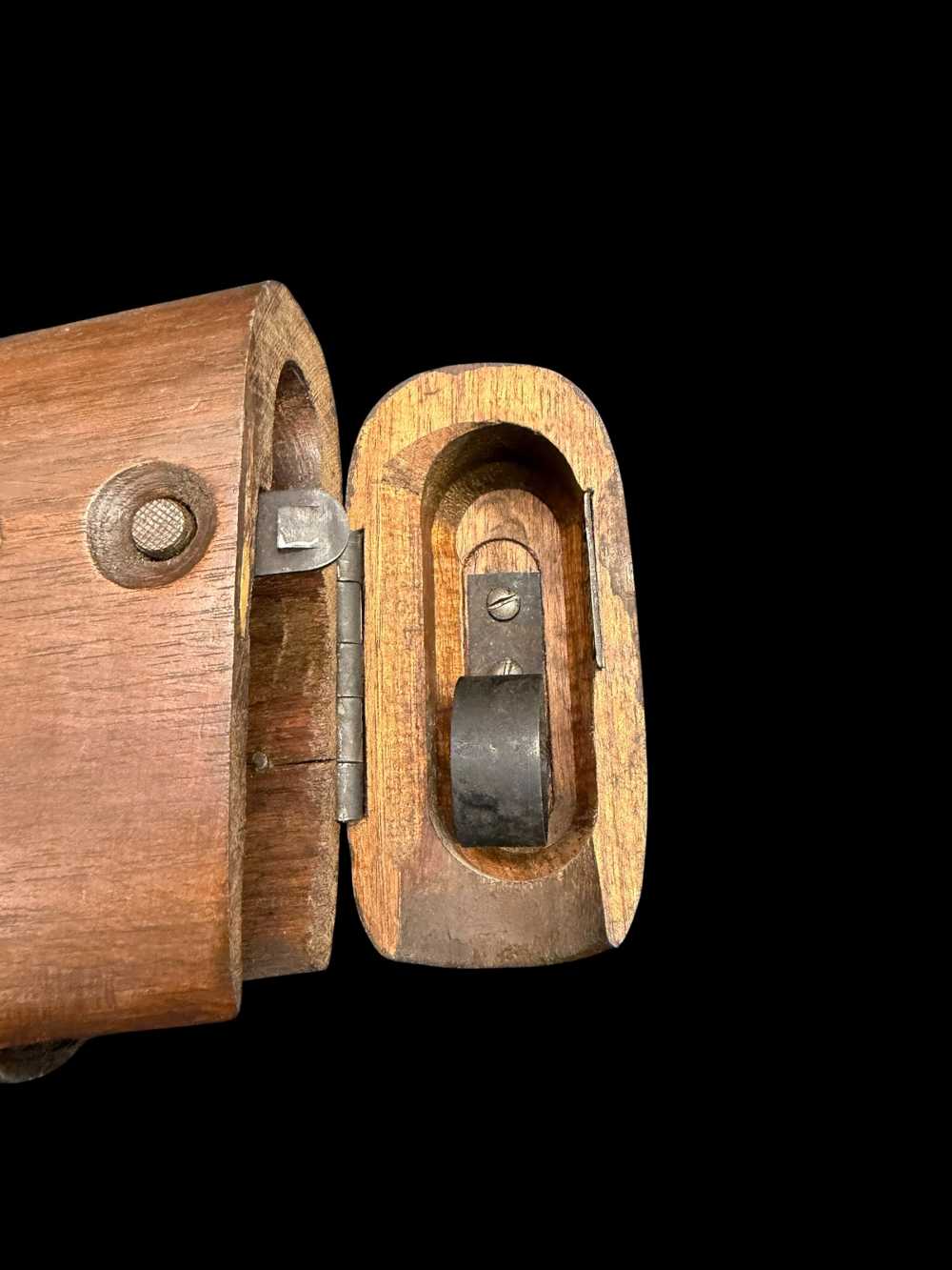 RARE, CANADIAN WWII 1945 INGLIS HI POWER STOCK HOLSTER VERY GOOD CONDITION -img-15