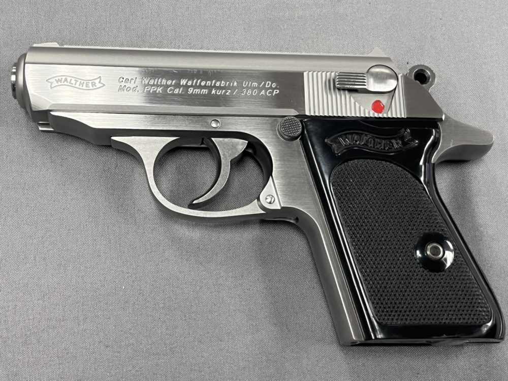 Like New Walther PPK Stainless 3.3" 380acp - 2mags - Case - LNIB - No Res!-img-8