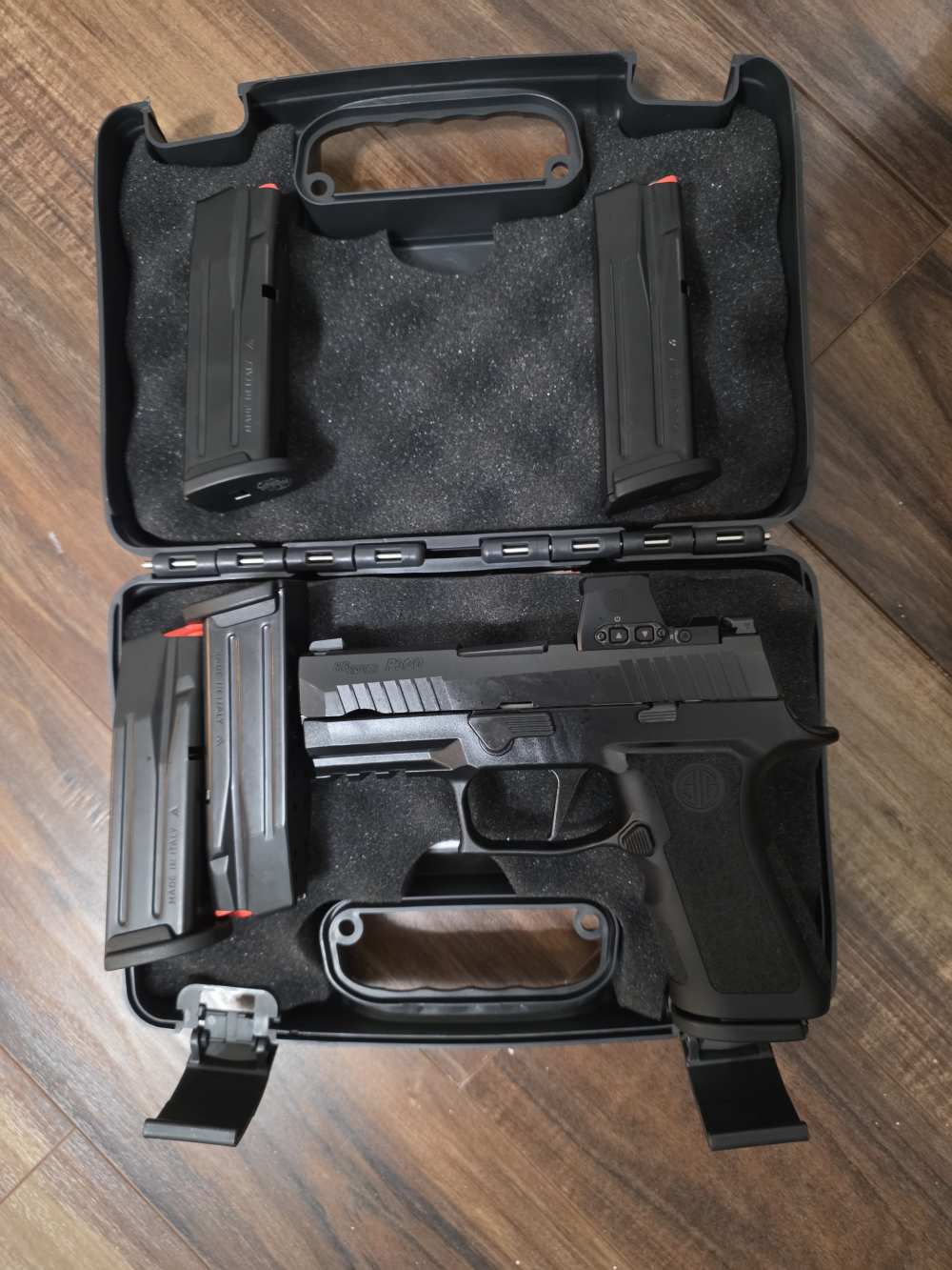 Sig Sauer P320 XCompact Romeo X Pro 5 Mags-img-0