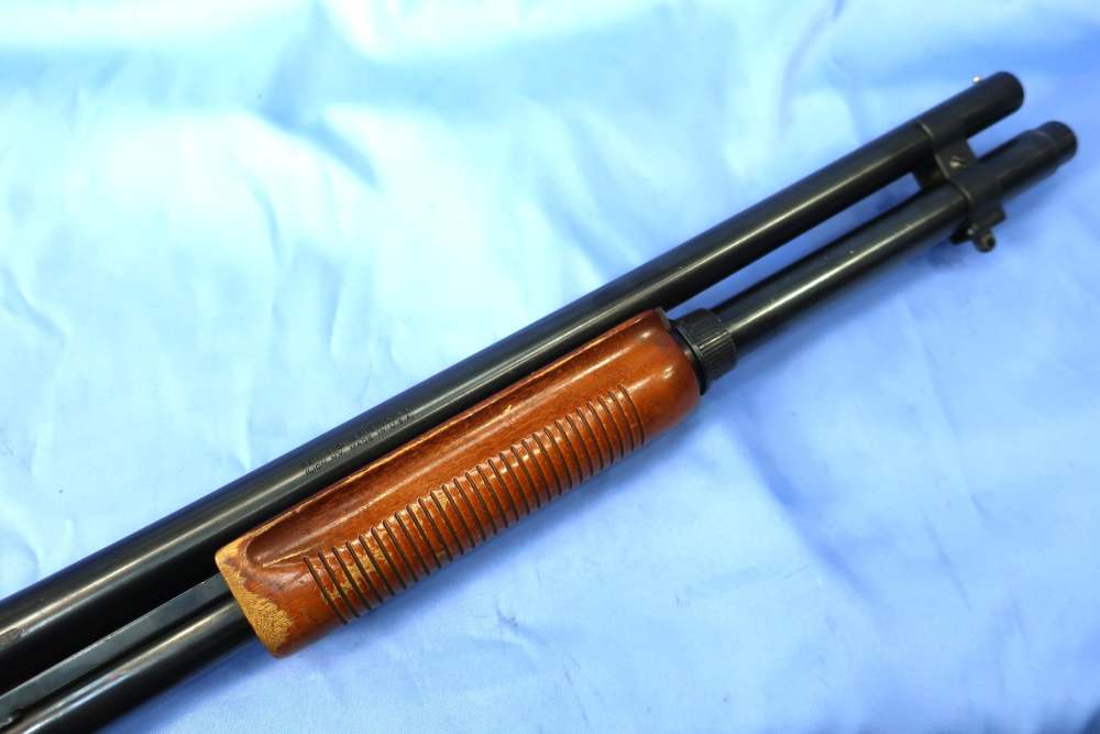 Remington 870 Wingmaster 12ga Police Riot Gun 20" CYL ca. 1980 Rack #-img-11