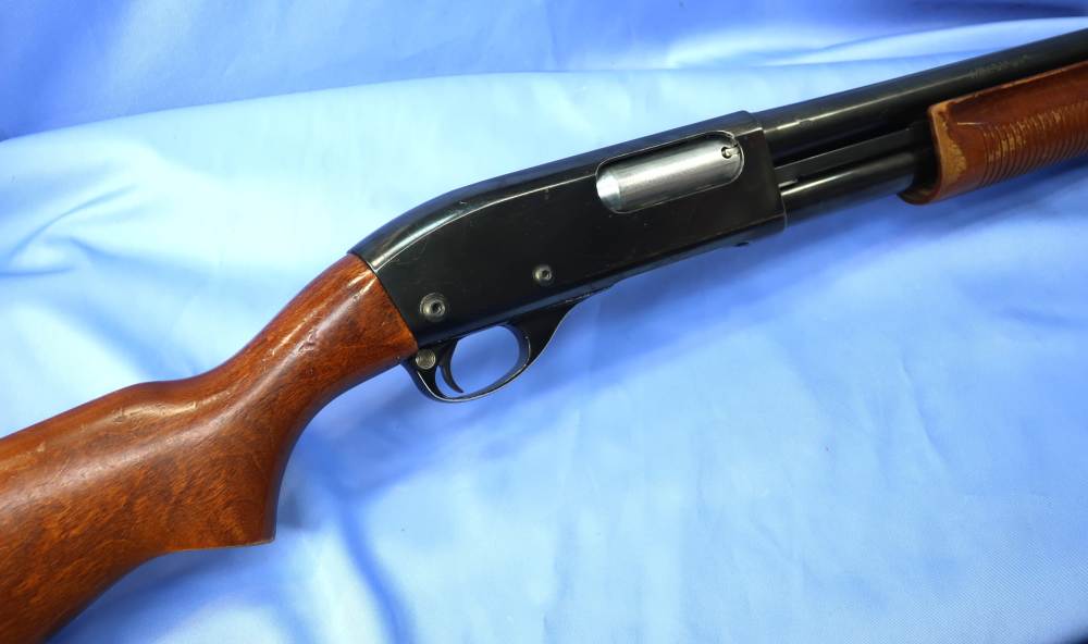 Remington 870 Wingmaster 12ga Police Riot Gun 20" CYL ca. 1980 Rack #-img-15
