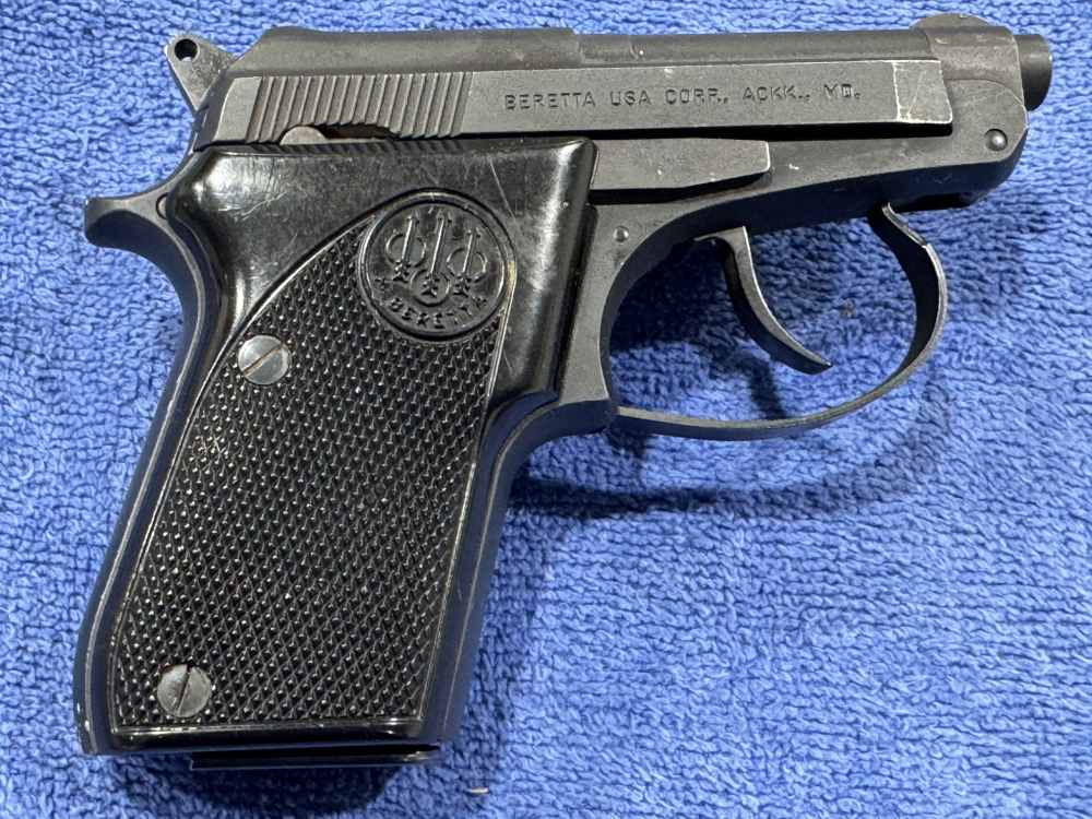 BERETTA 21A BOBCAT - PISTOL IN 22LR - EXCELLENT CARRY (J10)-img-0