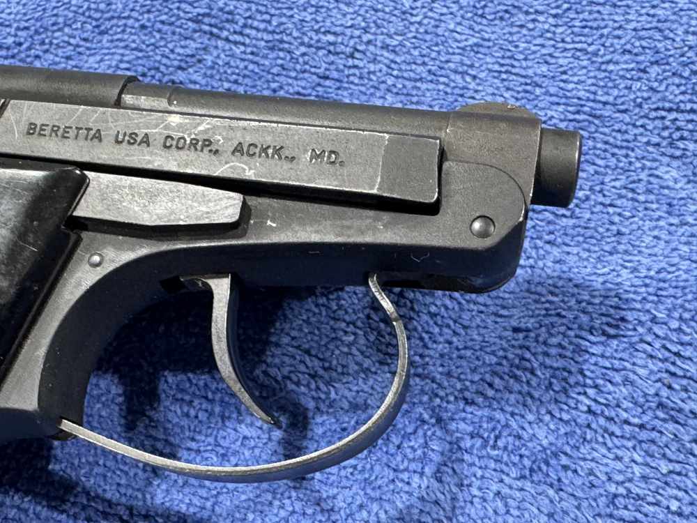 BERETTA 21A BOBCAT - PISTOL IN 22LR - EXCELLENT CARRY (J10)-img-12