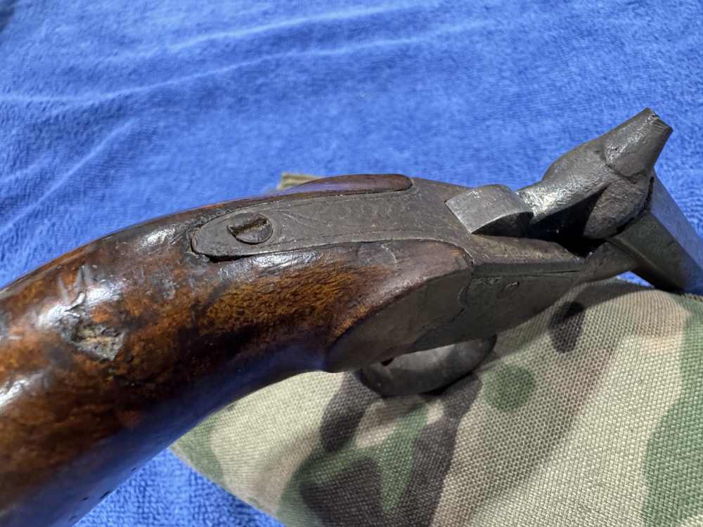 ANTIQUE PISTOL SINGLE SHOT RUSTY AND INOPERABLE GOOD FOR PARTS (J-14)-img-11