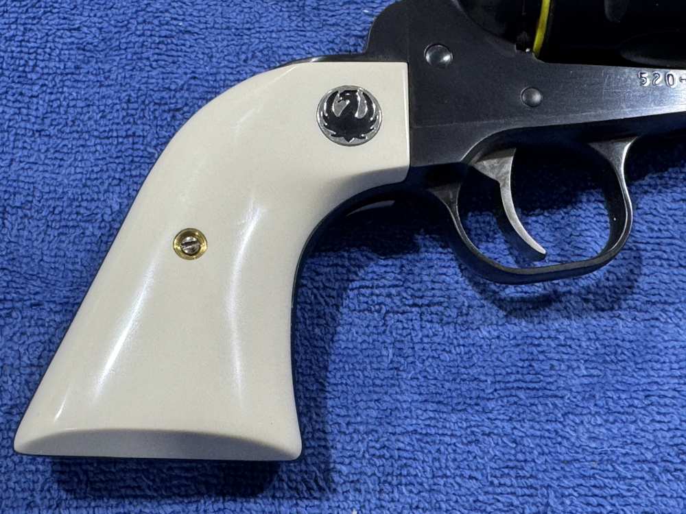 RUGER BLACKHAWK FLATTOP CONVERTABLE 45LC/45ACP NIB 2012 UNFIRED (J-17)-img-18