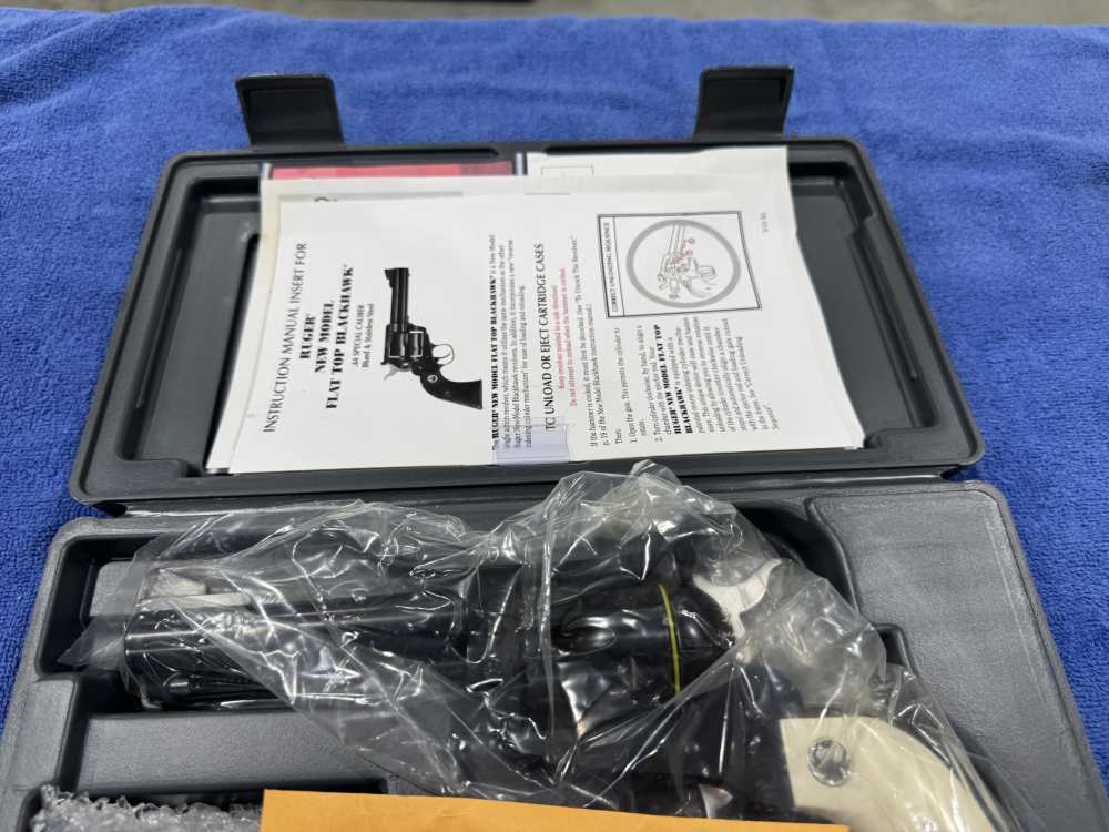 RUGER BLACKHAWK FLATTOP CONVERTABLE 45LC/45ACP NIB 2012 UNFIRED (J-17)-img-43