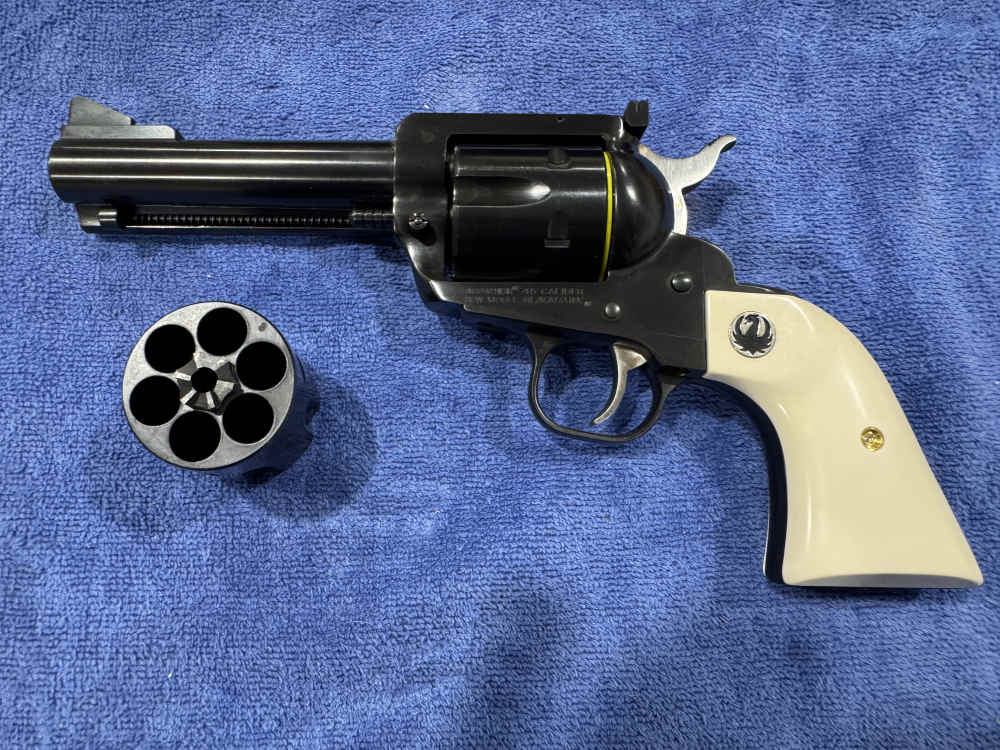 RUGER BLACKHAWK FLATTOP CONVERTABLE 45LC/45ACP NIB 2012 UNFIRED (J-17)-img-8