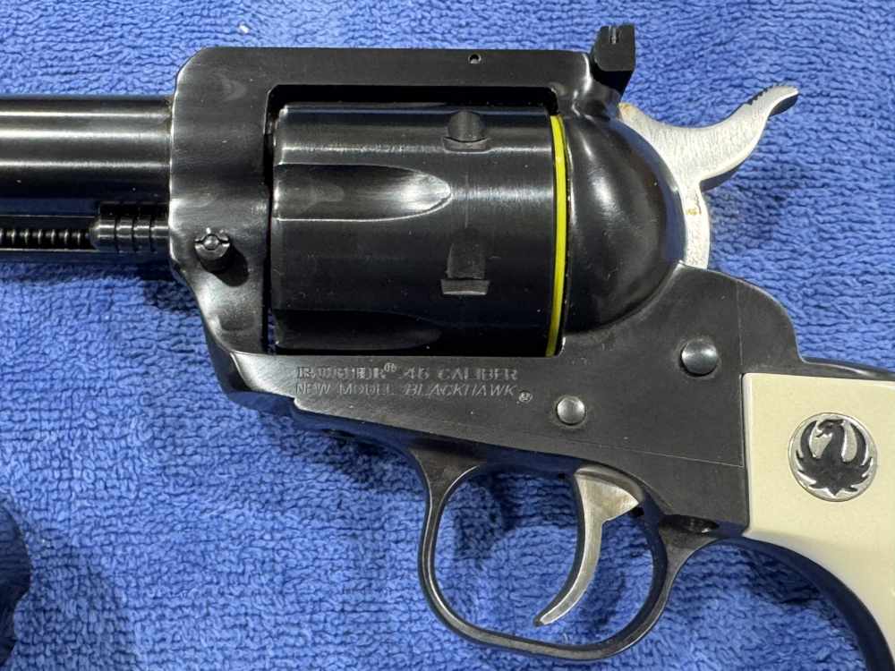 RUGER BLACKHAWK FLATTOP CONVERTABLE 45LC/45ACP NIB 2012 UNFIRED (J-17)-img-10