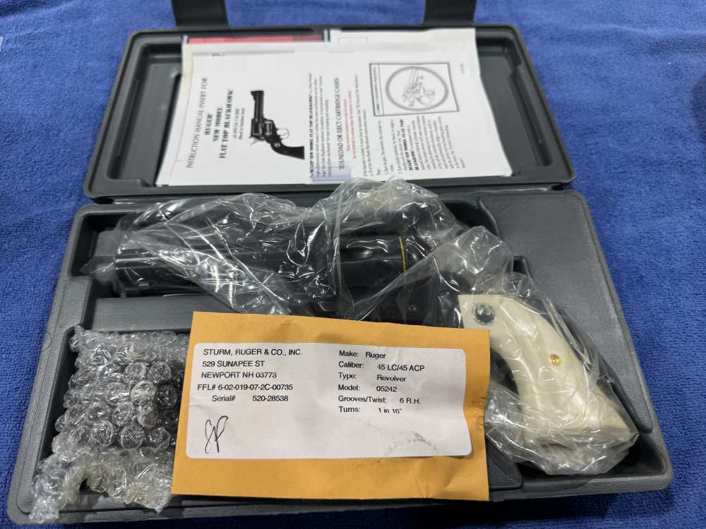 RUGER BLACKHAWK FLATTOP CONVERTABLE 45LC/45ACP NIB 2012 UNFIRED (J-17)-img-1