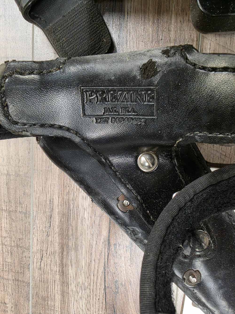 Mix lot of safariland holster and others-img-7