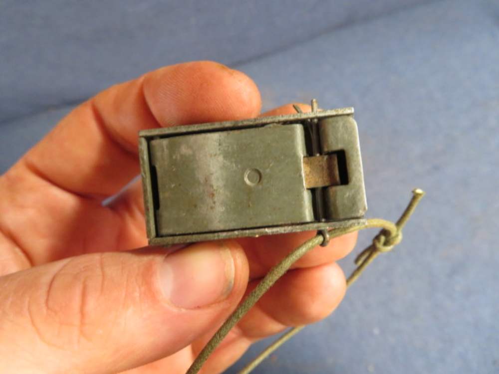 WWII US MILITARY M5 RELEASE FIRING DEVICE FOR BOOBY TRAPS-img-3