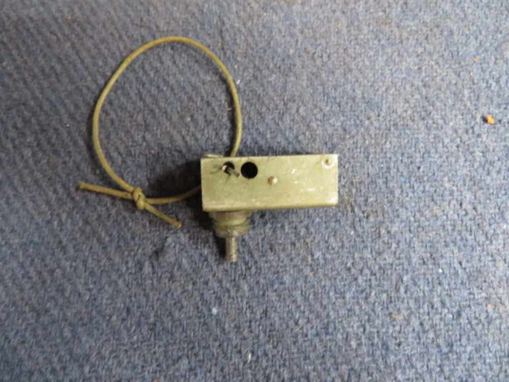WWII US MILITARY M5 RELEASE FIRING DEVICE FOR BOOBY TRAPS-img-0